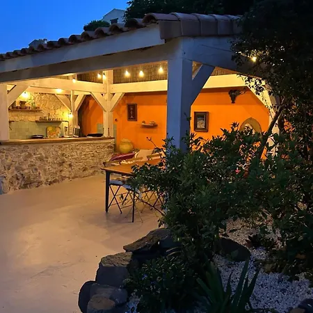 Charming House With Pool, Sea View 4 Bedrooms 2 Bathrooms